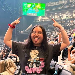 Meet your Posher, Rochelle